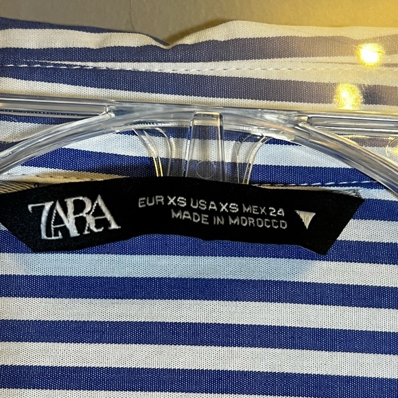 ZARA striped crop poplin button up collared shirt
Size XS - Picture 6 of 7